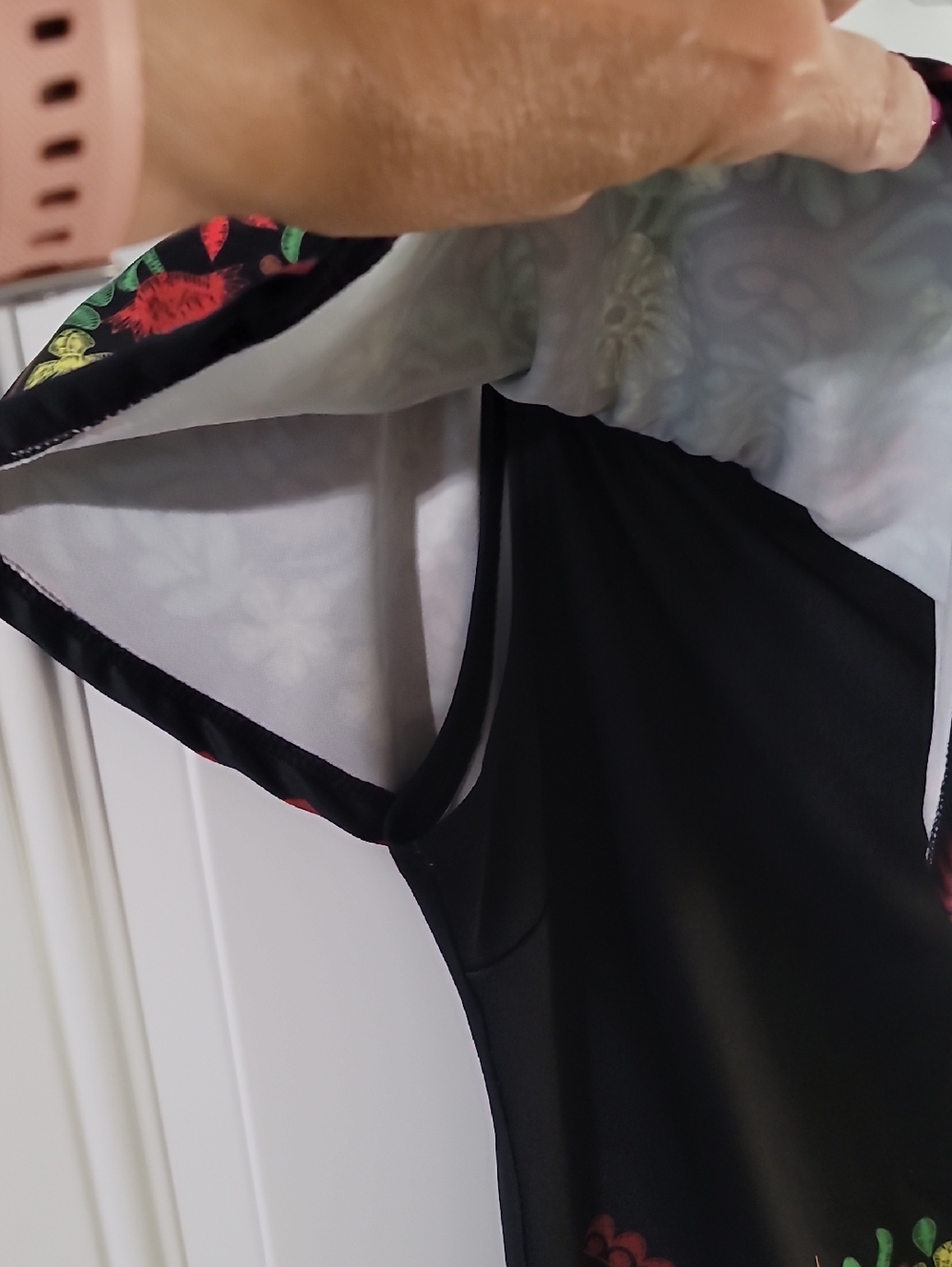 Off-Shoulder Black Floral Embroidered Print Dress - Picture 6 of 6
